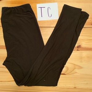 Tall and Curvy LuLaRoe Leggings